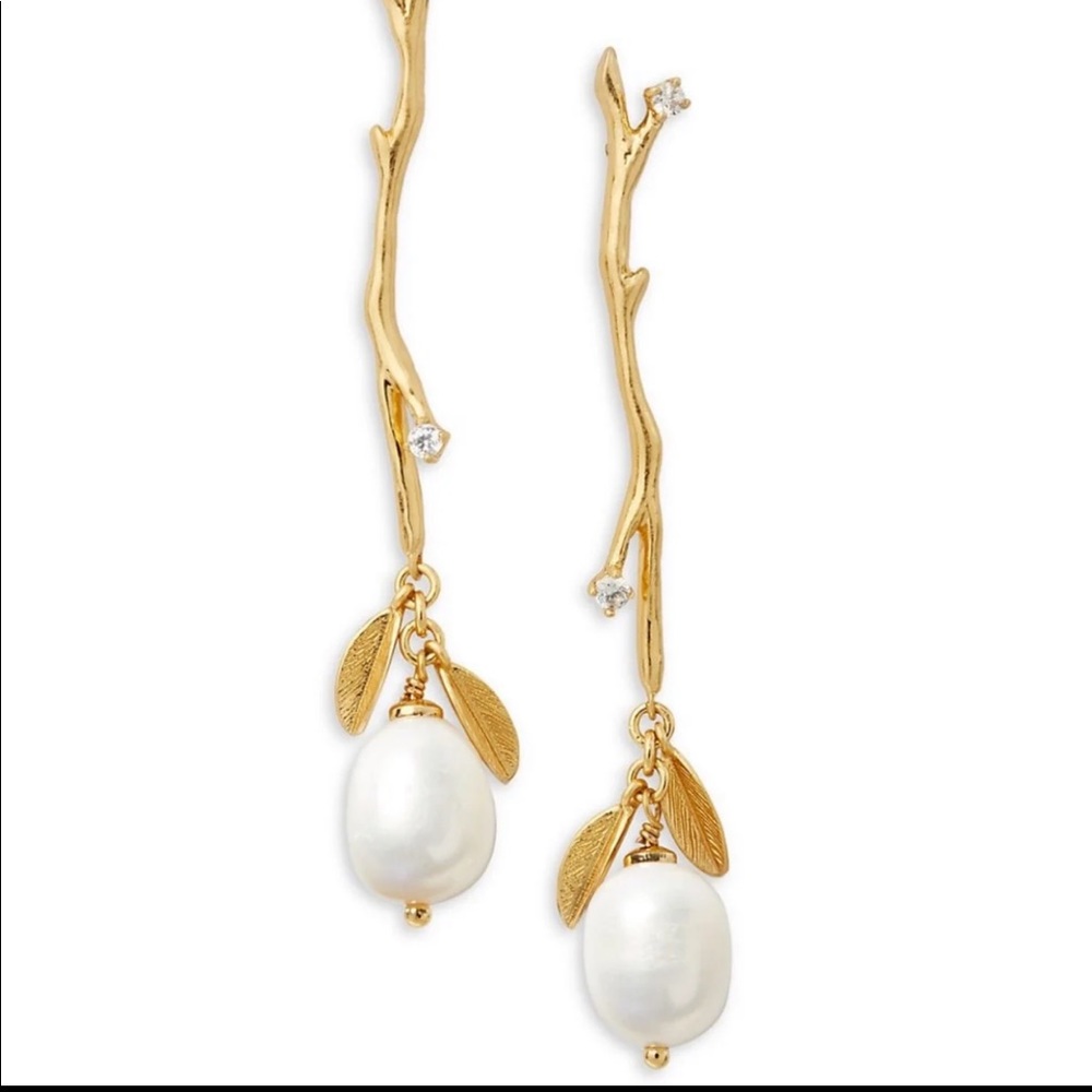 NWT ♠️ Kate Spade Freshwater Pearl Linear Earrings